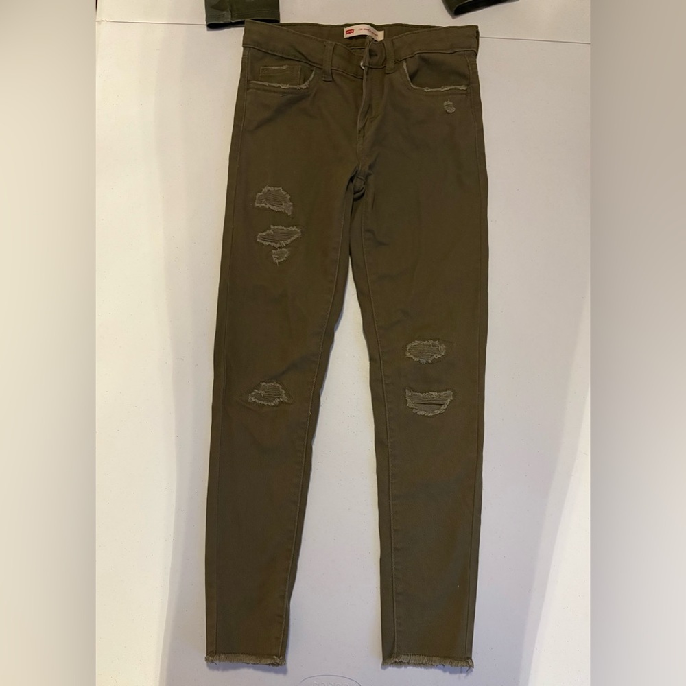 Girls Levi's, Mudd, So Jeans and leggings